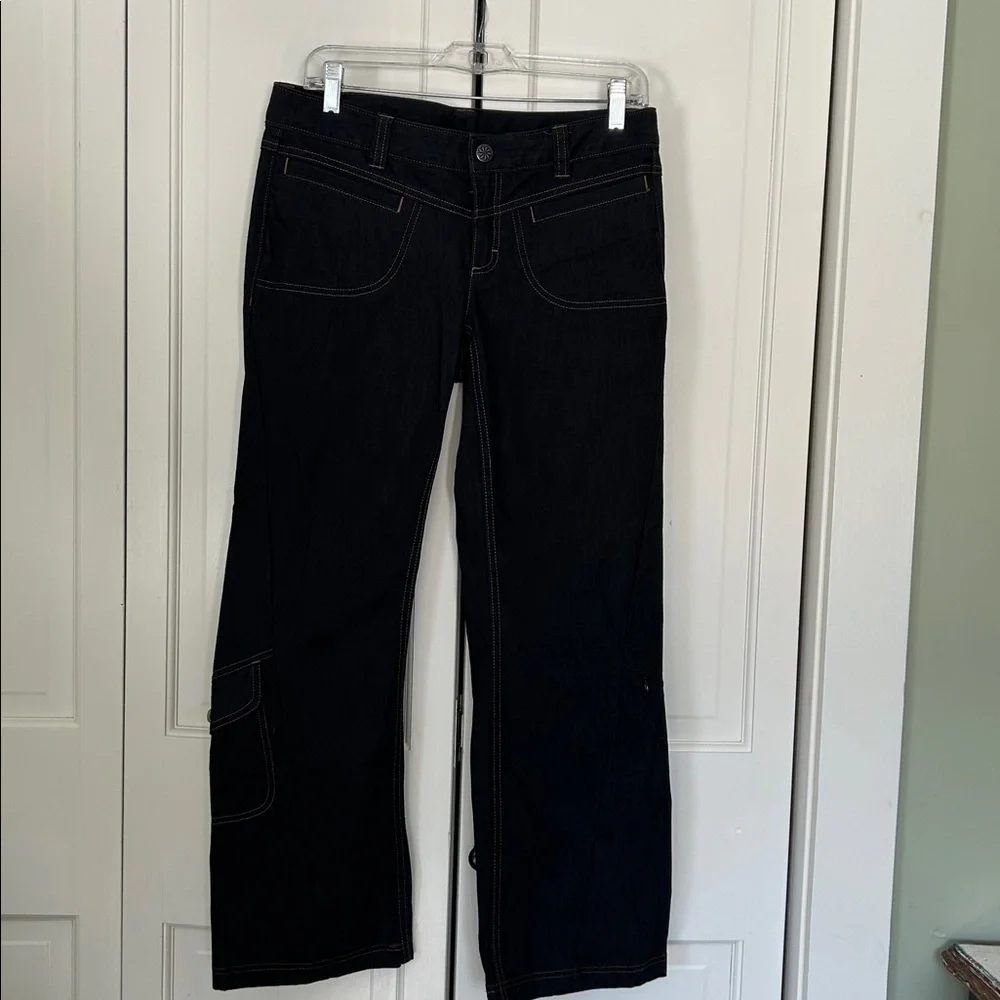 Athleta Women's dark blue stretch Jeans size 6. - Picture 7 of 7